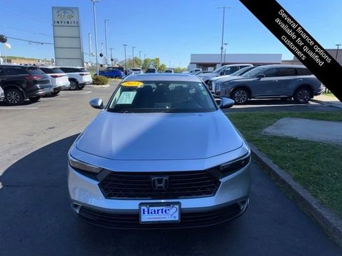 Used 2023 Honda Accord EX image 2