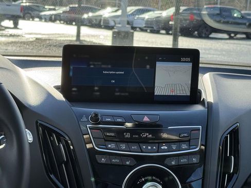 Used 2025 Acura RDX SH-AWD w/ Advance Package image 10