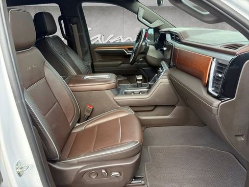 Used 2022 GMC Sierra 1500 Denali w/ Technology Package AWD/4WD image 24