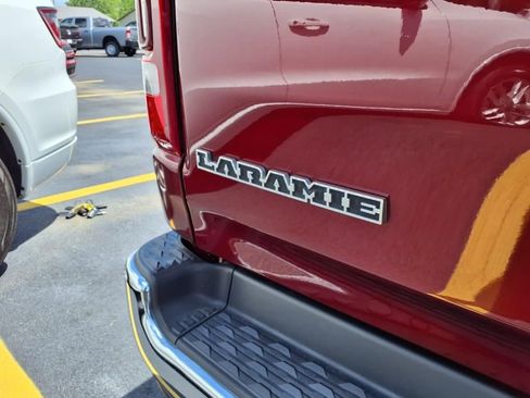 Certified 2022 RAM 1500 Laramie image 13