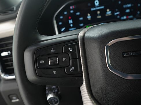 Used 2025 GMC Sierra 2500 Denali w/ Denali Reserve Package image 28