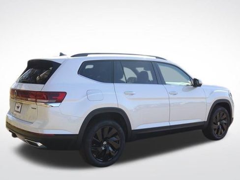 New 2026 Volkswagen Atlas SE image 32