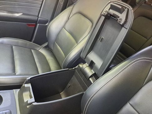 Used 2021 Ford Escape SEL w/ Technology Package FWD image 32