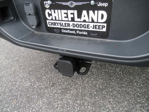 Used 2020 Jeep Gladiator Rubicon w/ Dual Top Group AWD/4WD image 34