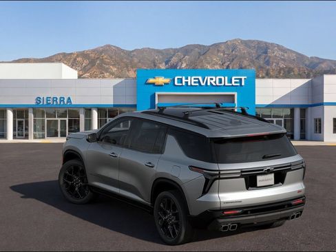 New 2026 Chevrolet Traverse RS w/ LPO, Floor Liner Package FWD image 2