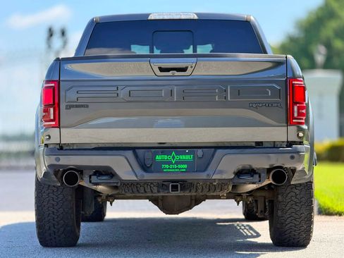 Used 2017 Ford F150 Raptor w/ Equipment Group 802A Luxury AWD/4WD image 10