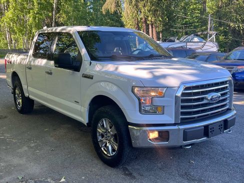 Used 2015 Ford F150 XLT w/ Equipment Group 302A Luxury AWD/4WD image 4