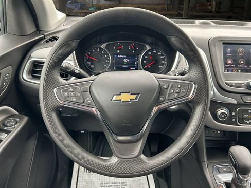 Certified 2024 Chevrolet Equinox LS w/ LS Convenience Package AWD/4WD image 18