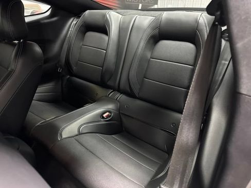 Used 2022 Ford Mustang GT Premium w/ GT Performance Package RWD image 6