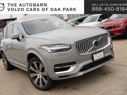 New 2025 Volvo XC90 T8 Plus w/ Protection Package Premier