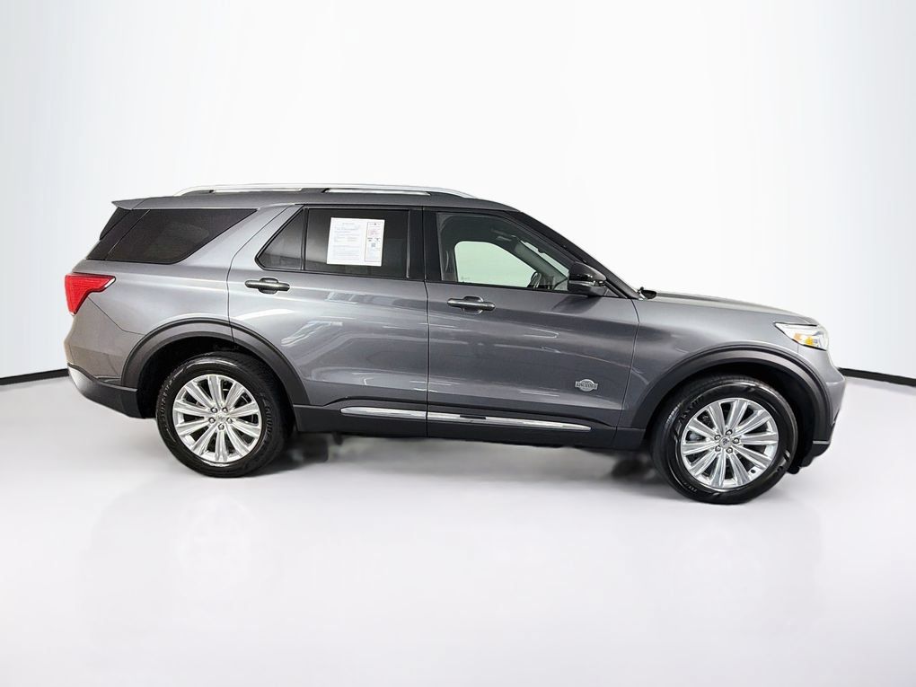Used 2022 Ford Explorer King Ranch w/ Technology Package AWD/4WD image 10