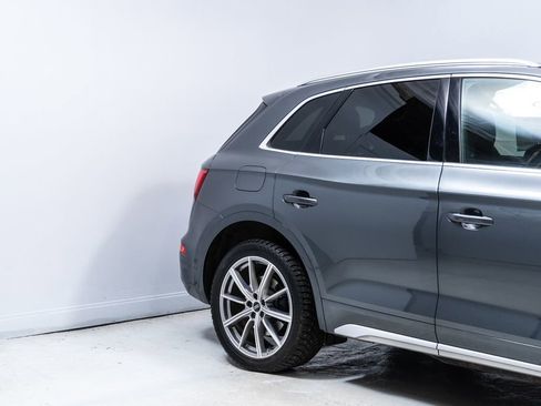 Used 2022 Audi SQ5 Prestige image 11