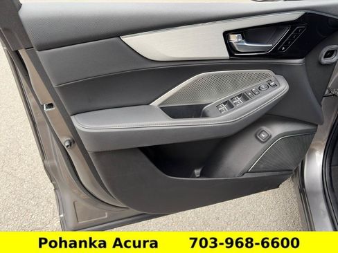 Used 2024 Acura MDX SH-AWD image 23