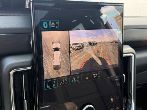 New 2026 GMC Yukon Denali w/ Advanced Technology Package AWD/4WD image 46