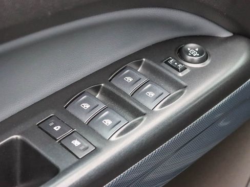 Used 2022 Chevrolet Colorado Z71 image 43