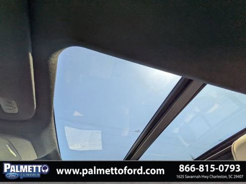 Used 2023 Ford F150 Lariat w/ Equipment Group 502A High AWD/4WD image 21