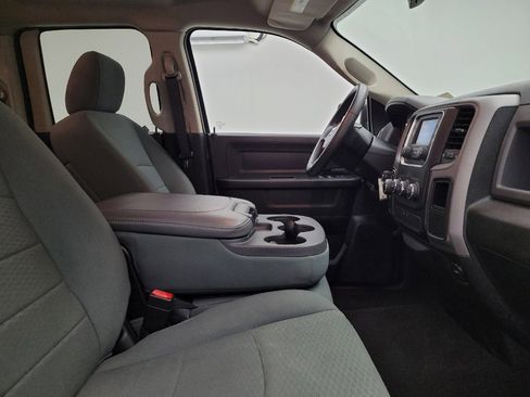 Used 2014 RAM 1500 Express RWD image 21