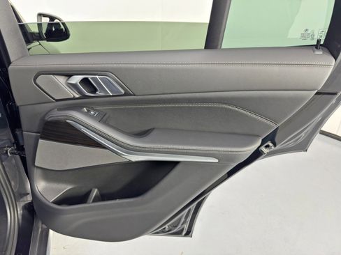 Used 2024 BMW X5 sDrive40i w/ Premium Package image 53