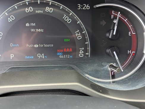 Used 2024 Toyota RAV4 XLE FWD image 27