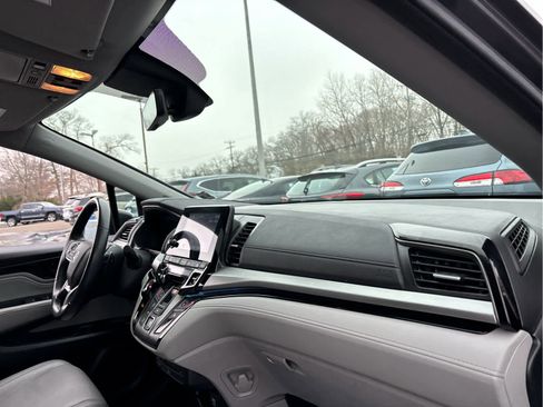 Certified 2023 Honda Odyssey Touring image 26