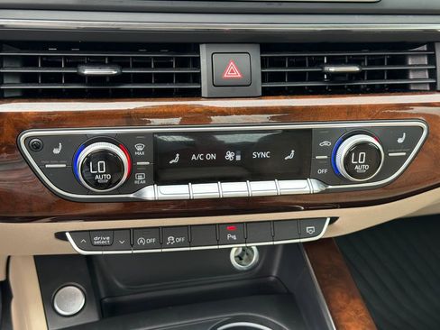 Used 2018 Audi A4 2.0T Premium Plus w/ Premium Plus Package AWD/4WD image 31