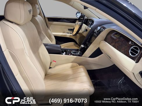 Used 2014 Bentley Flying Spur W12 image 30