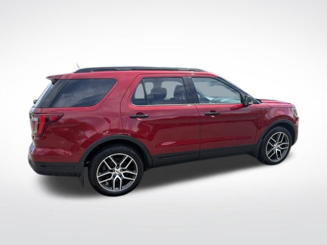 Used 2018 Ford Explorer Sport w/ Equipment Group 401A AWD/4WD image 4