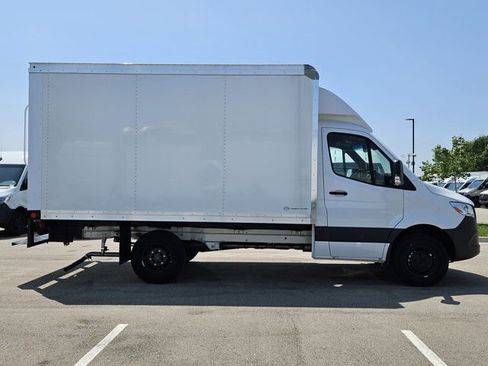 New 2024 Mercedes-Benz Sprinter 3500 image 6