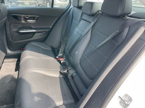 Used 2025 Mercedes-Benz C 300 4MATIC Sedan image 7