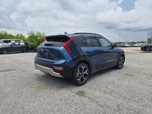 New 2026 Kia Niro SX Touring FWD image 8