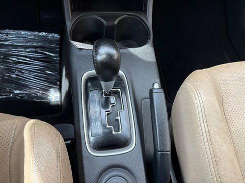 Used 2016 Mitsubishi Outlander SEL image 19