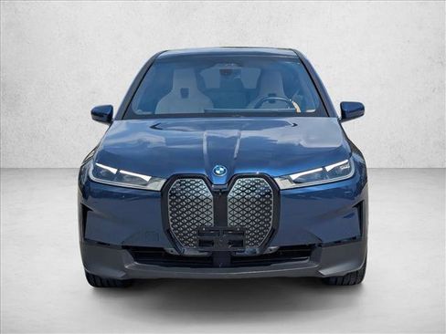 Certified 2024 BMW iX xDrive50 image 2