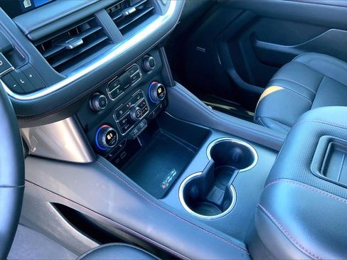 Used 2023 Chevrolet Tahoe RST w/ RST Performance Edition image 16