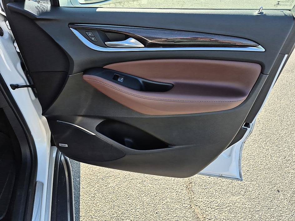 Certified 2019 Buick Enclave Avenir w/ Avenir Technology Package FWD image 36