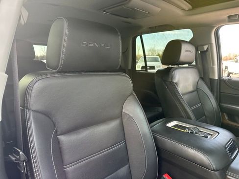 Used 2020 GMC Yukon Denali w/ Open Road Package image 32