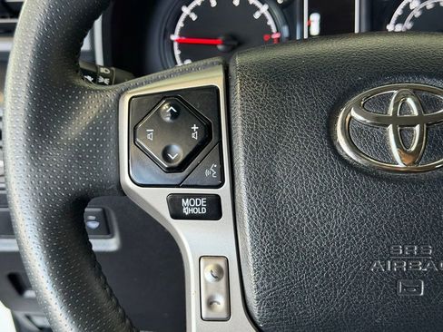 Certified 2022 Toyota 4Runner SR5 Premium w/ Moonroof Package RWD image 26