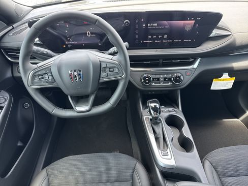 New 2026 Buick Envista Preferred w/ Convenience I Package FWD image 18