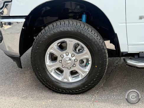 Used 2024 RAM 2500 Big Horn w/ Off Road Package image 10