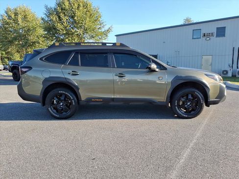 Used 2024 Subaru Outback Wilderness w/ Wilderness Package AWD/4WD image 3