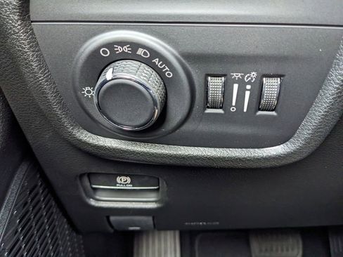 New 2025 Jeep Grand Cherokee Laredo image 45