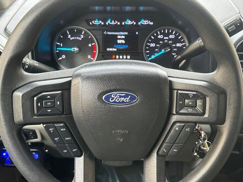 Used 2022 Ford F250 XLT image 23