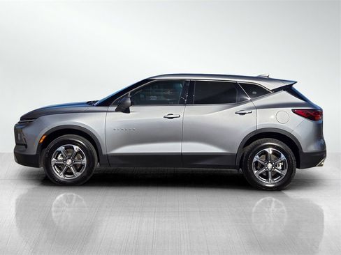 Used 2025 Chevrolet Blazer LT image 7
