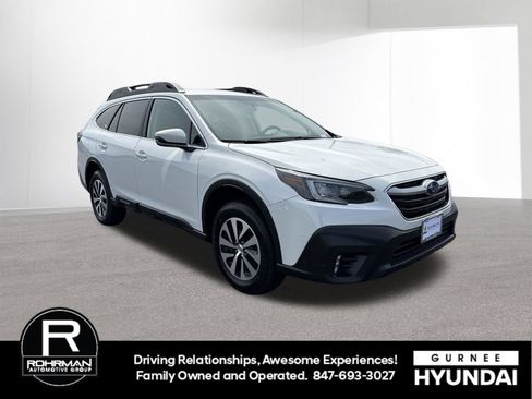 Used 2022 Subaru Outback Premium AWD/4WD image 2