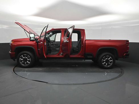 Used 2023 Chevrolet Silverado 2500 High Country AWD/4WD image 29