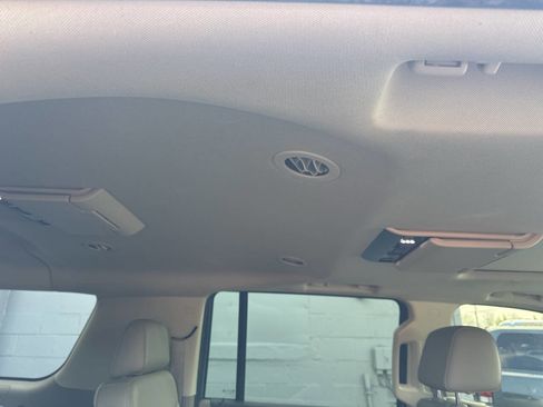 Used 2015 Chevrolet Suburban LTZ AWD/4WD image 30