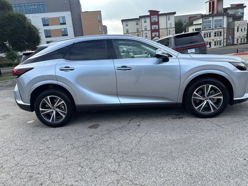 Used 2024 Lexus RX 350 Premium w/ Accessory Package (Z1) FWD image 6
