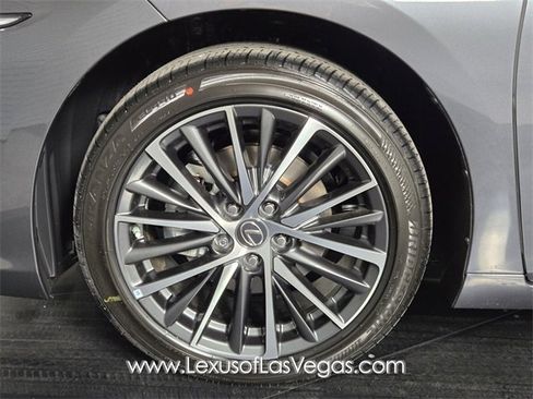 New 2025 Lexus ES 350 w/ Premium Package image 9