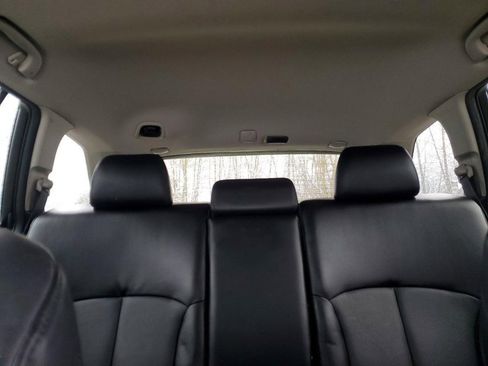 Used 2012 Subaru Outback 2.5i Limited image 7