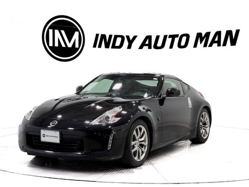 Used 2013 Nissan 370Z Touring image 8
