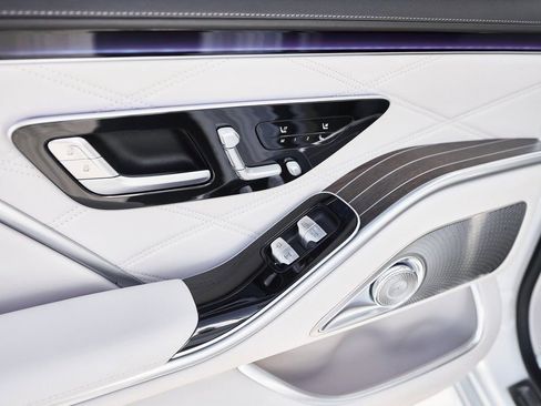 Used 2025 Mercedes-Benz Maybach S 680 4MATIC image 51